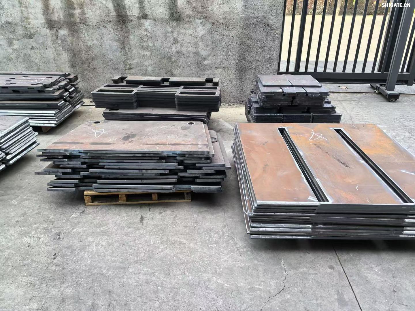 1751504422188675.jpg v2-9e1d2463684abccd6f48420b45cb318d_1440w.jpg